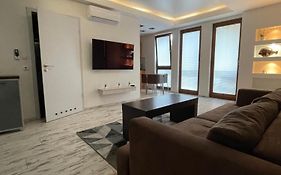 Golden Sun Apartments
